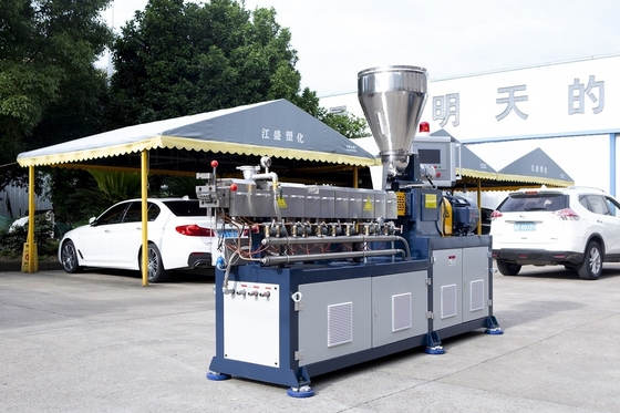 パーソナライズされた要求のためのダブルツインスクロールプラスチックエクストラッダーマスターバッチ粒機
