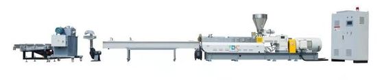 PET PP PVC 平行型ダブルスクリュープラスチックエクストルーションマシン 4200*750*2100mm